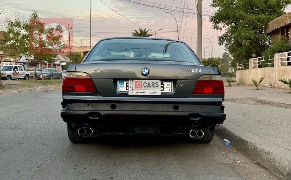 بي ام دبليو الفئة 7